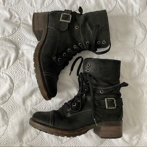 Black heeled zipper buckle lace boots sz 5